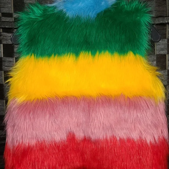 MINI BODEN NWT KID RAINBOW COLOR FAUX FUR GILET, TWO SIDE POCKETS VEST